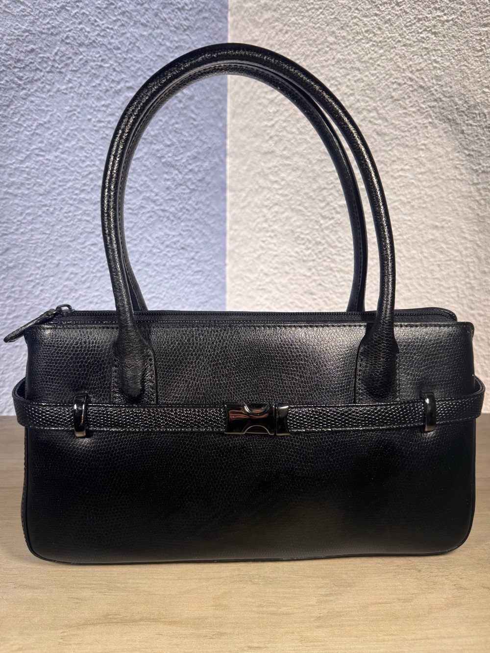 Vintage M. London Genuine Leather East West Satchel Black Shoulder Bag